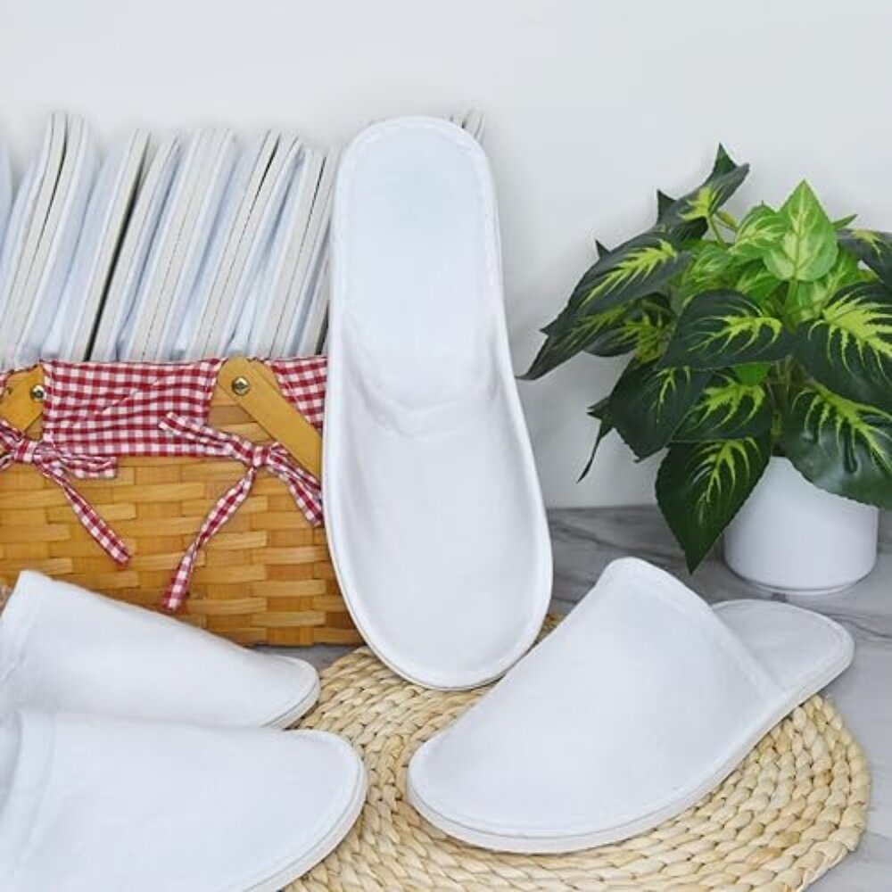 Bundle of White Spa Slippers